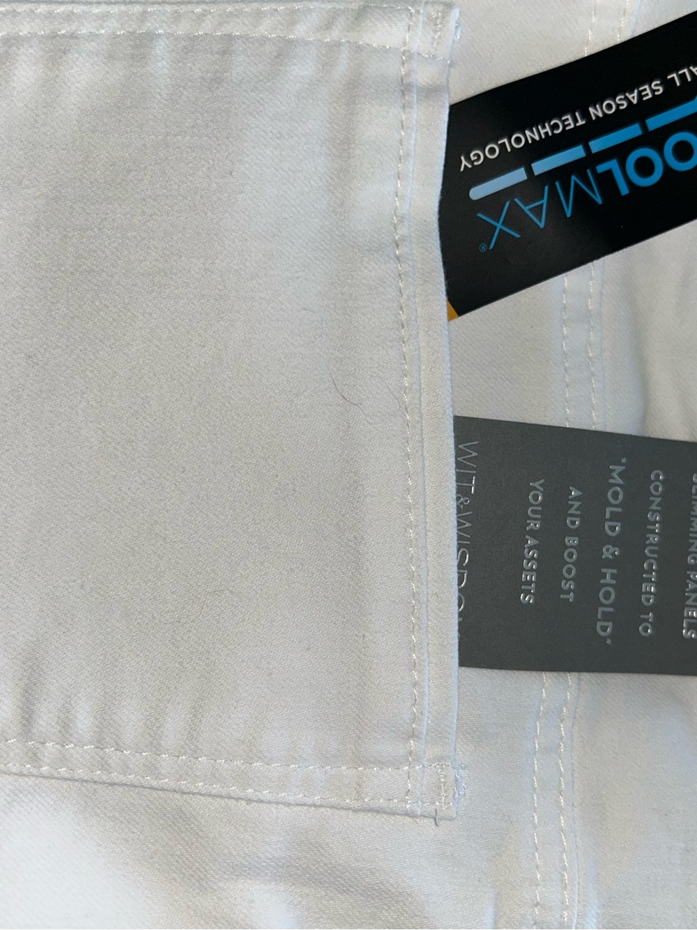 White- Wit & Wisdom women’s jeans with CoolMax Technology - Picture 4 of 8